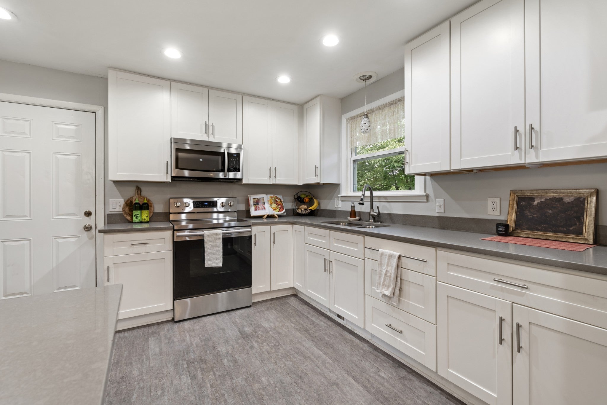 131 Rebecca Dr