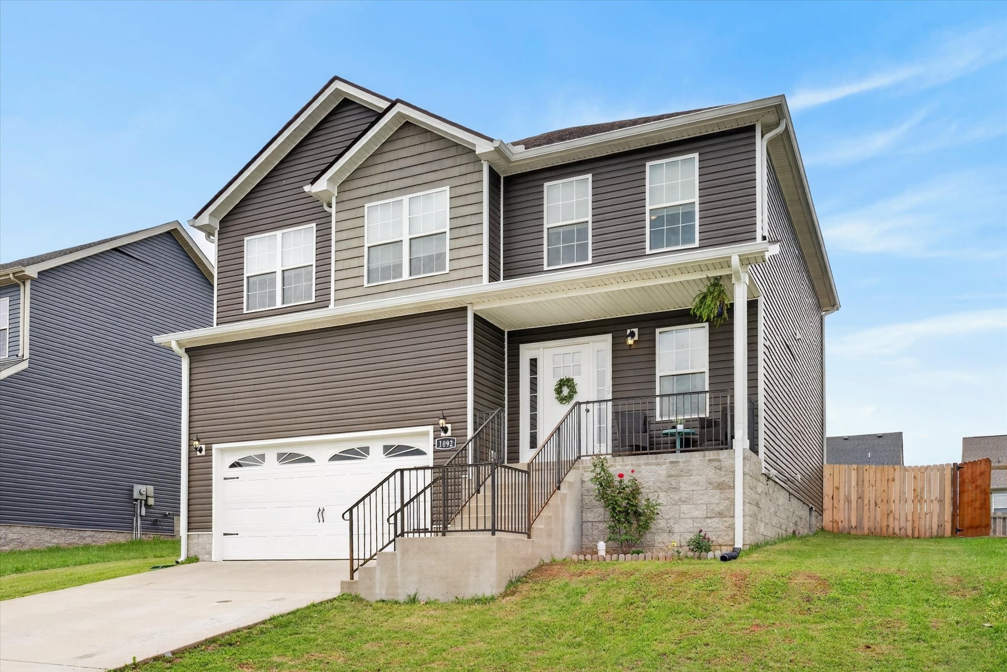 1092 Charles Thomas Dr