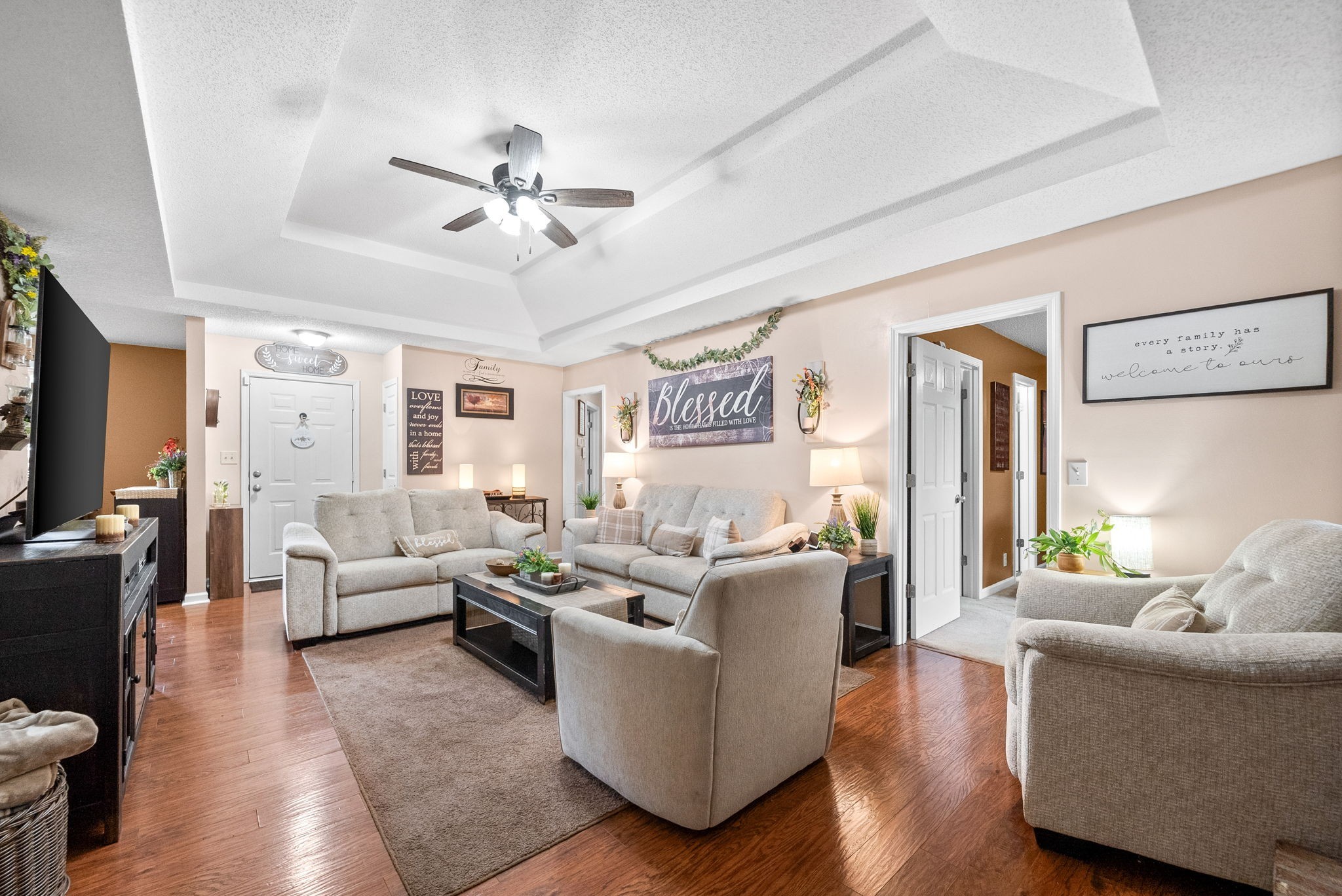 609 Corinth Ct