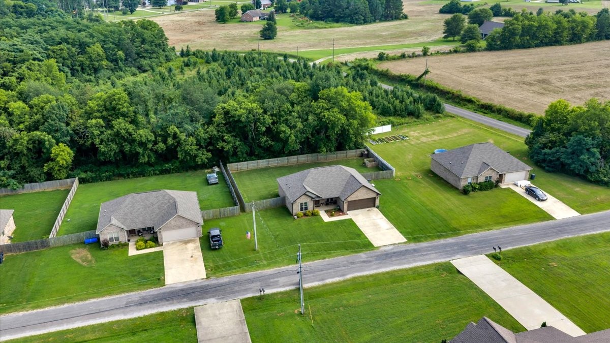 36 W Blue Heron Dr