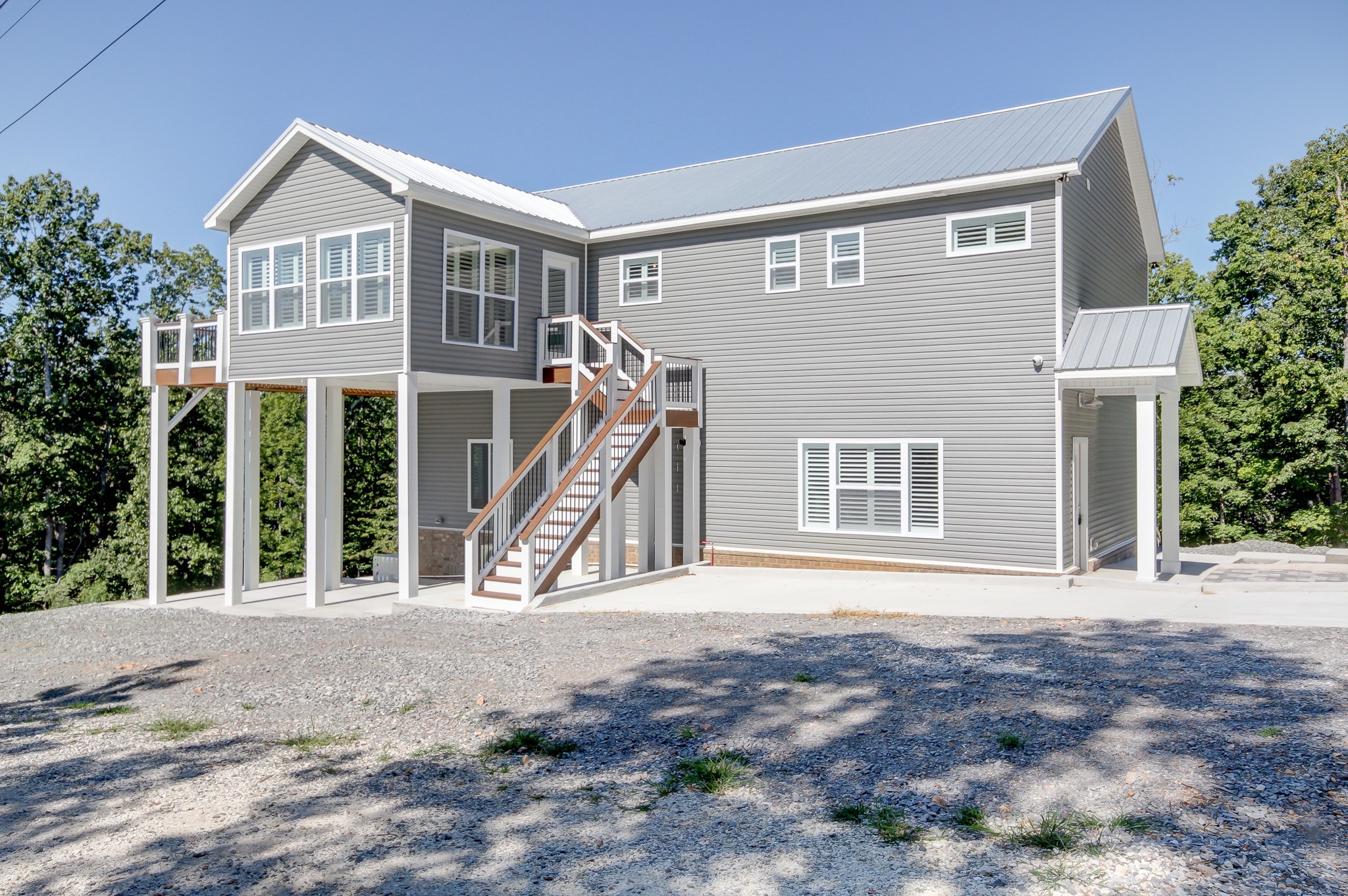 120 Golden Eagle Dr