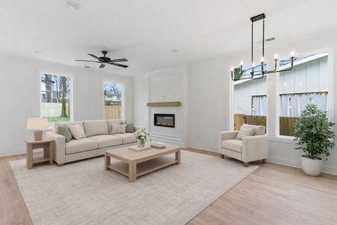 2109B Carter Ave Nashville TN 37206