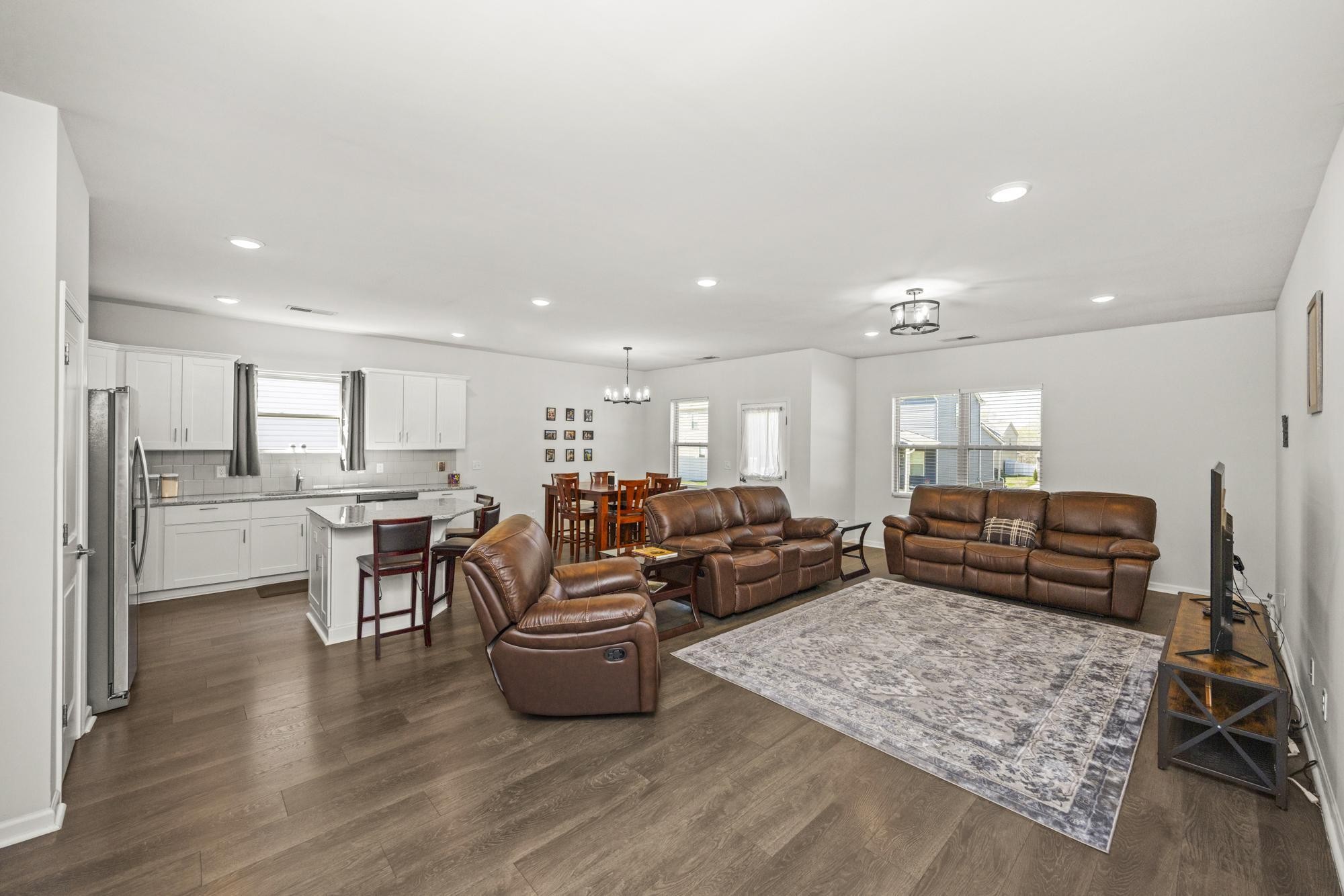 3141 Chaplins Trce