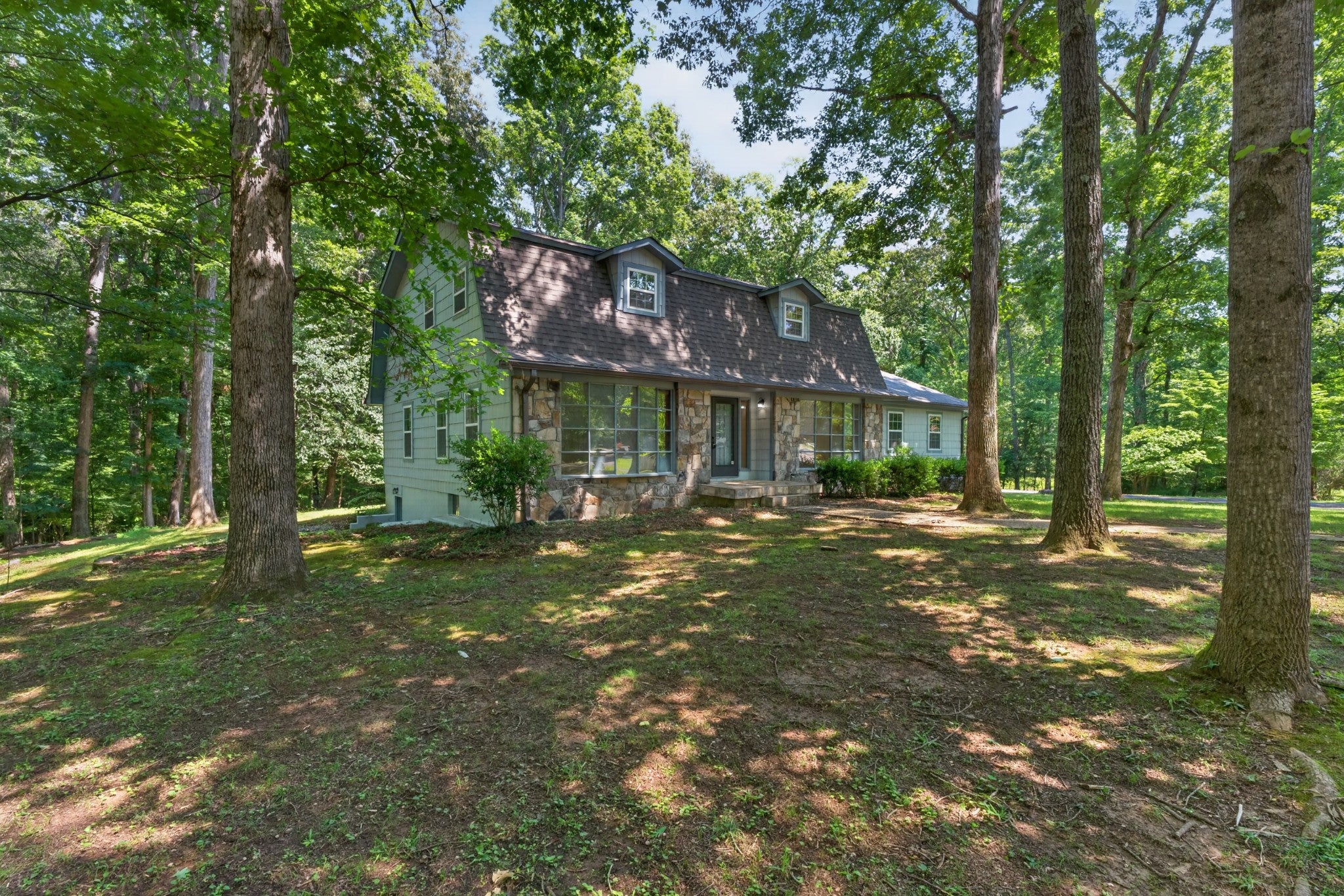 466 Willow Oak Dr