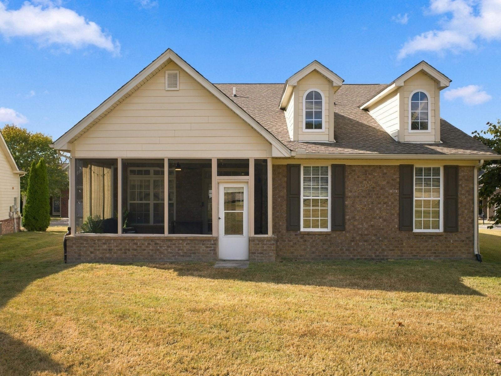 209 Dobson Branch Ct