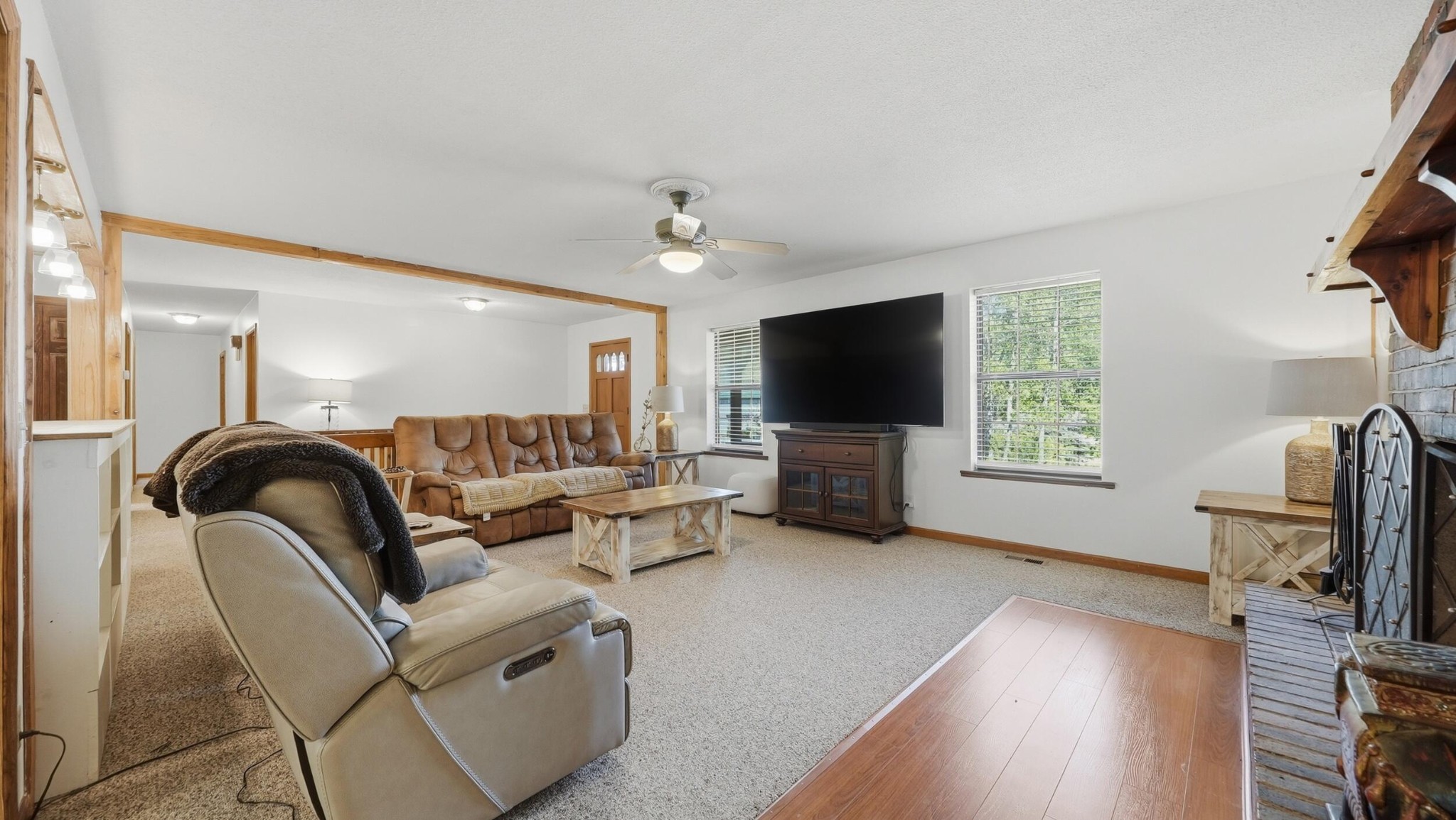 348 Mapleton Drive NW