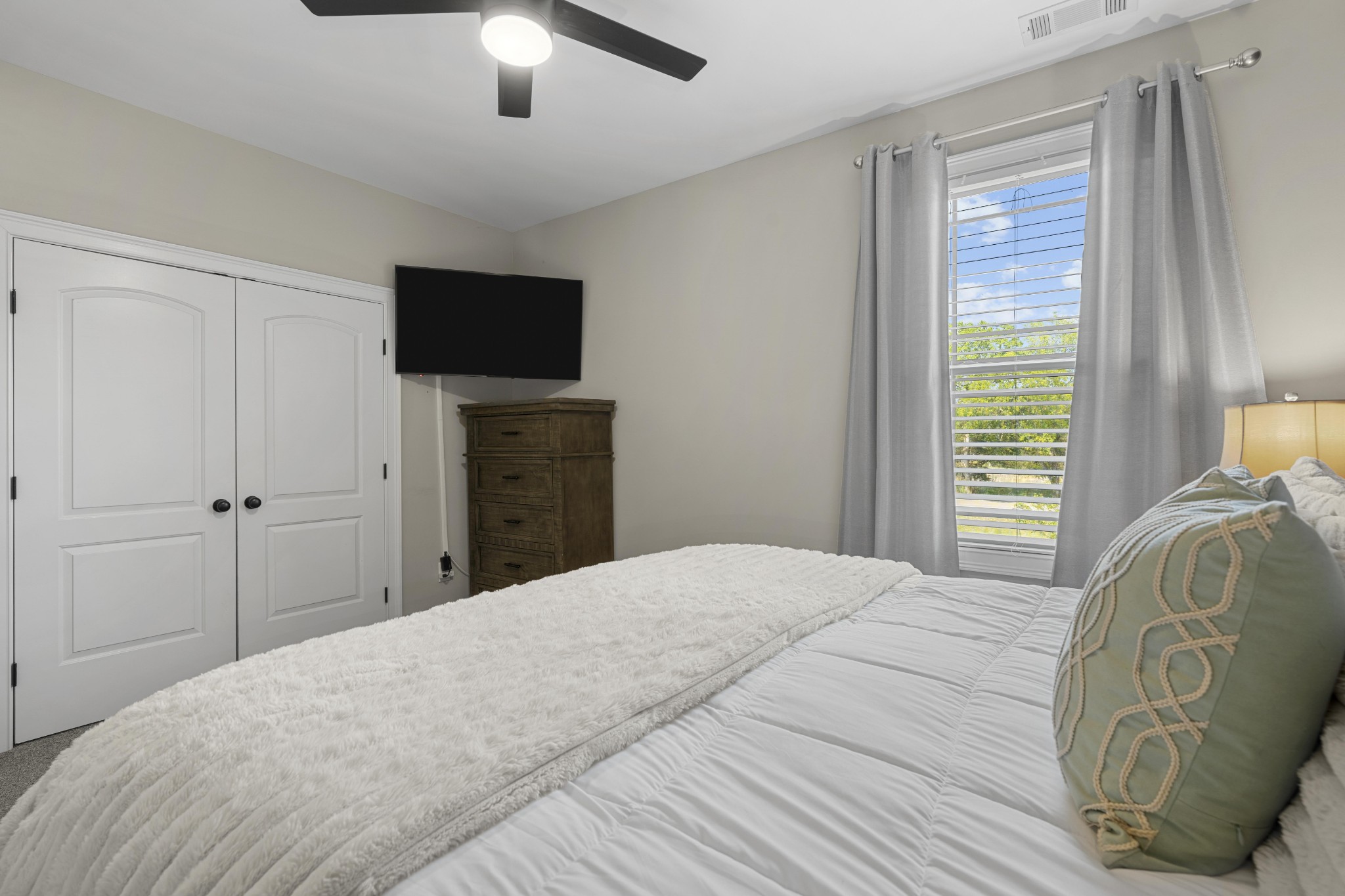Lebanon, Tennessee, 37090, United States, 3 Bedrooms Bedrooms, ,3 BathroomsBathrooms,Residential,Active,2037108