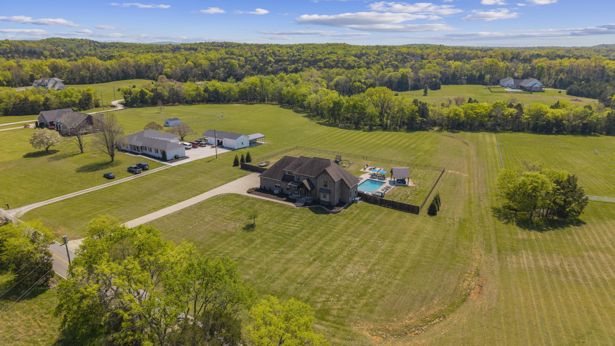 Lebanon, Tennessee, 37090, United States, 3 Bedrooms Bedrooms, ,3 BathroomsBathrooms,Residential,Active,2037108