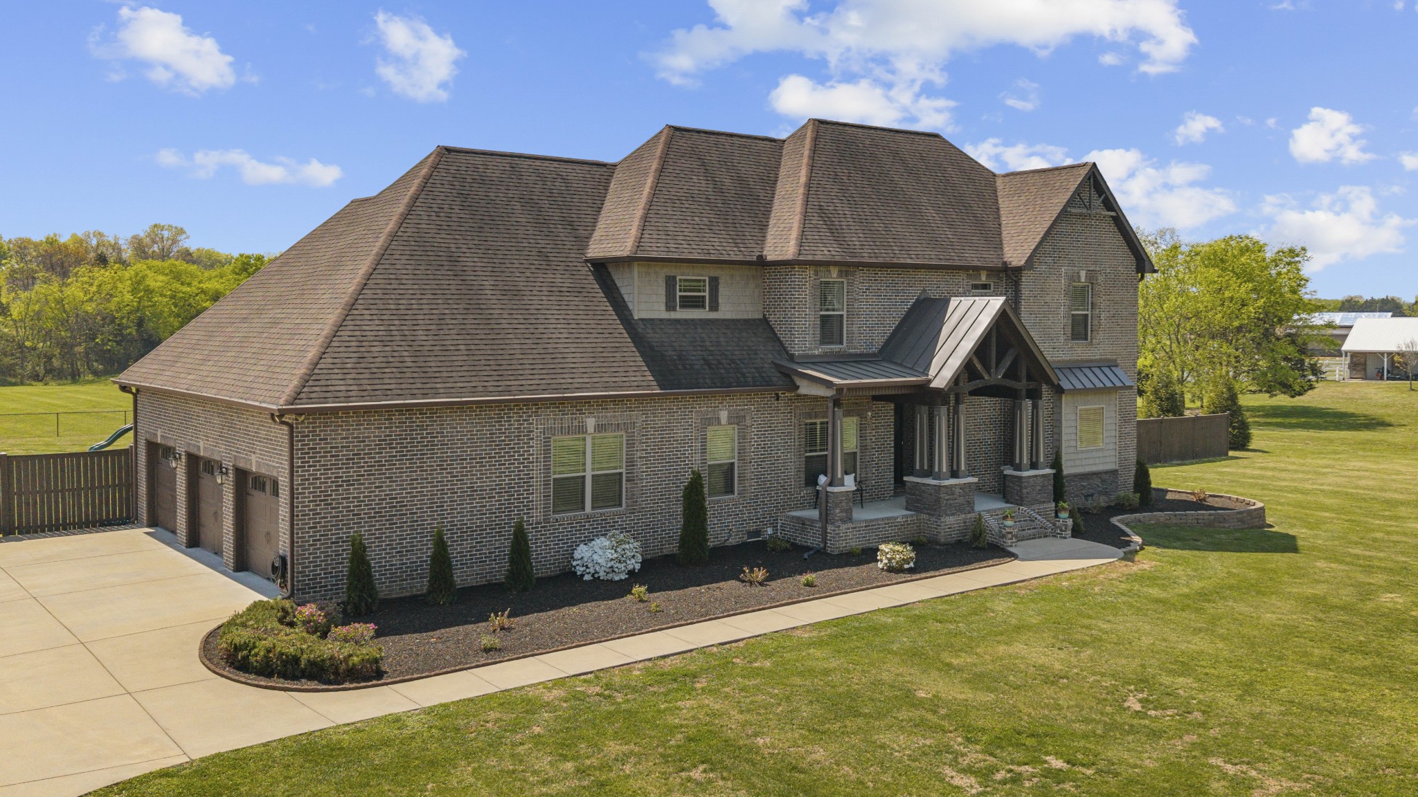 Lebanon, Tennessee, 37090, United States, 3 Bedrooms Bedrooms, ,3 BathroomsBathrooms,Residential,Active,2037108