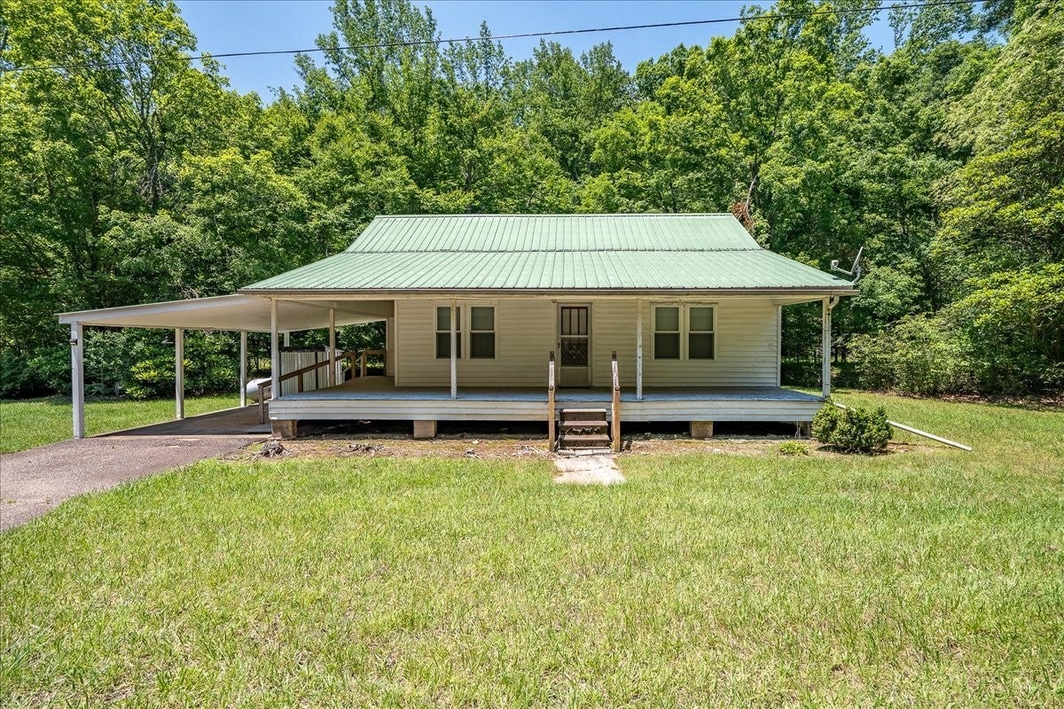 2399 Linden Hwy