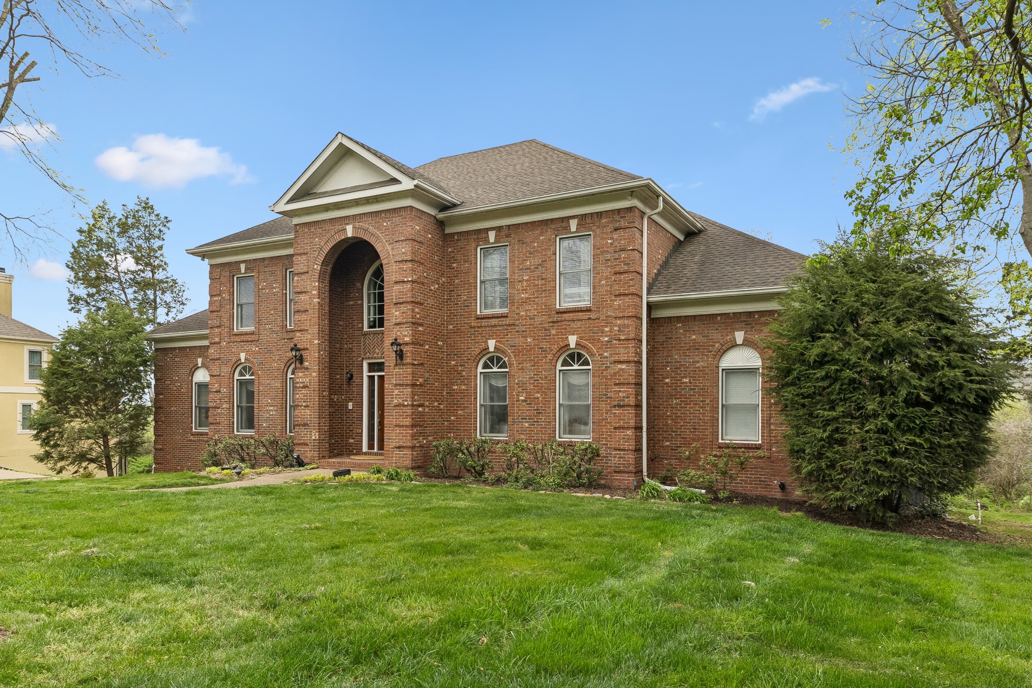 1022 Stonebridge Park Dr