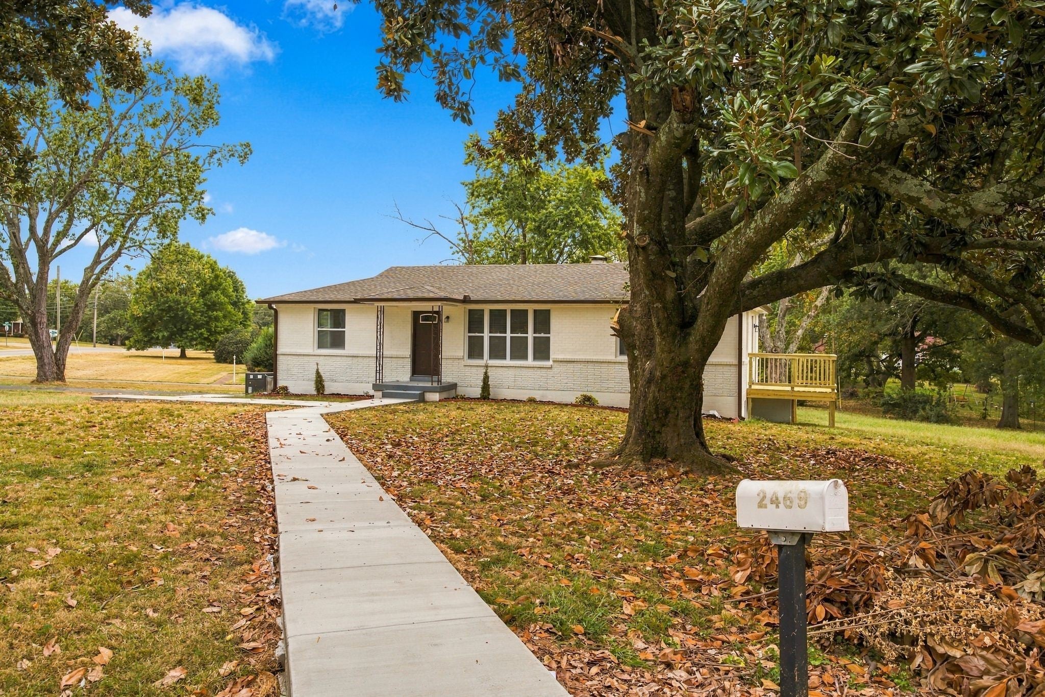 4-bed home for sale in Nashville, TN 37214, 2469 Cabin Hill Rd 2469 Cabin Hill Rd, Nashville TN 37214 4-bed home, photo 1 of 36