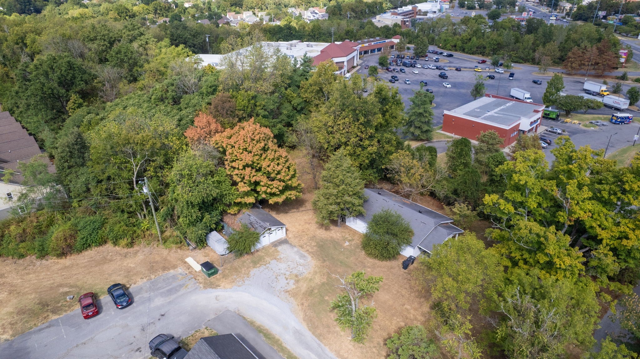 2409 Shumate Ln