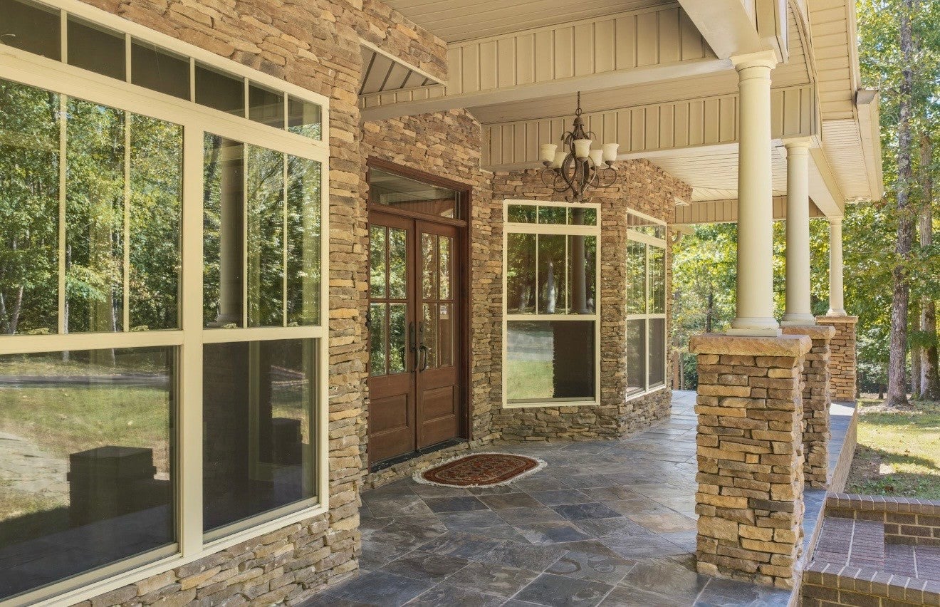 195 Holly Springs Rd