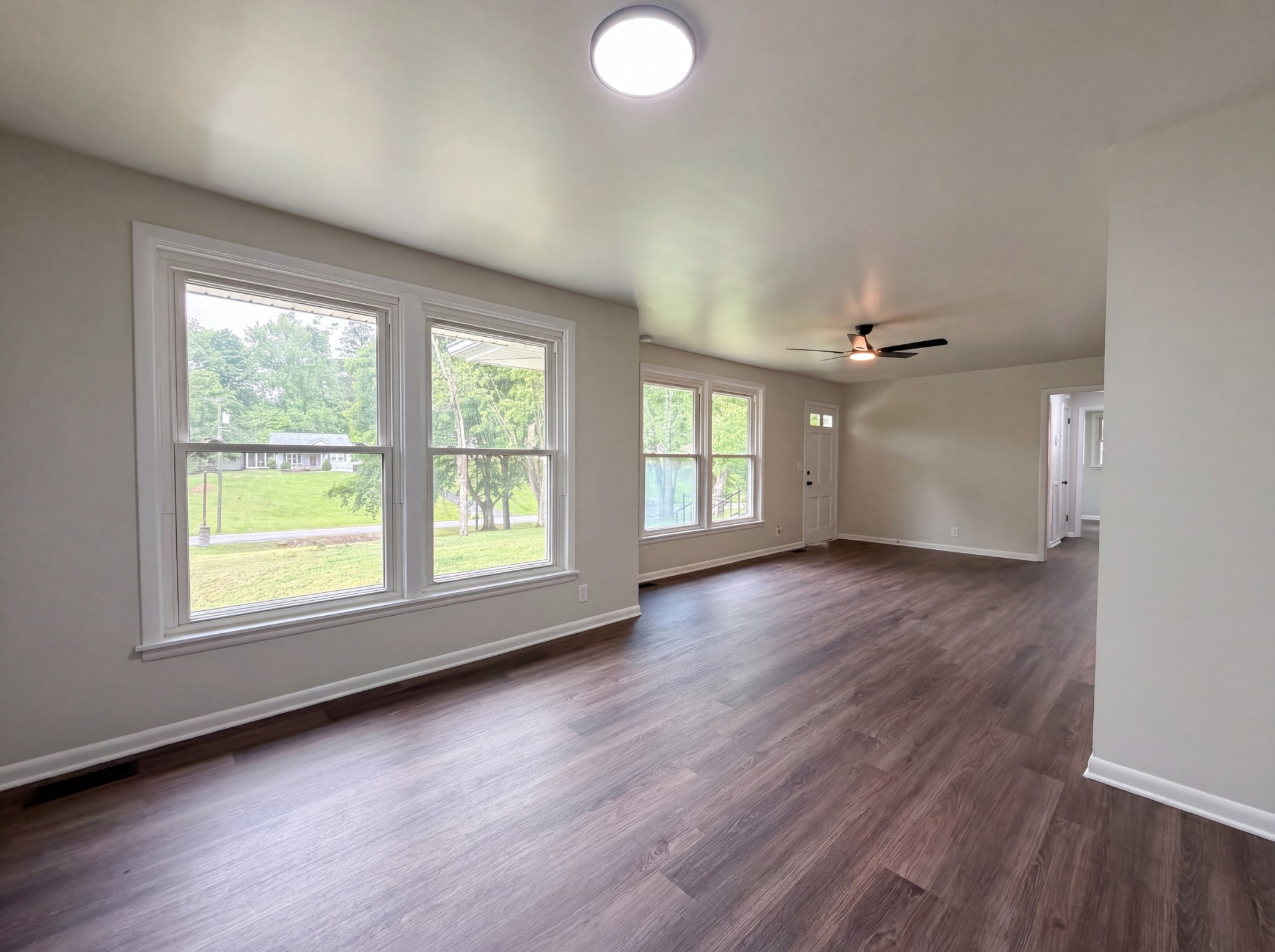 724 Woodmere Dr