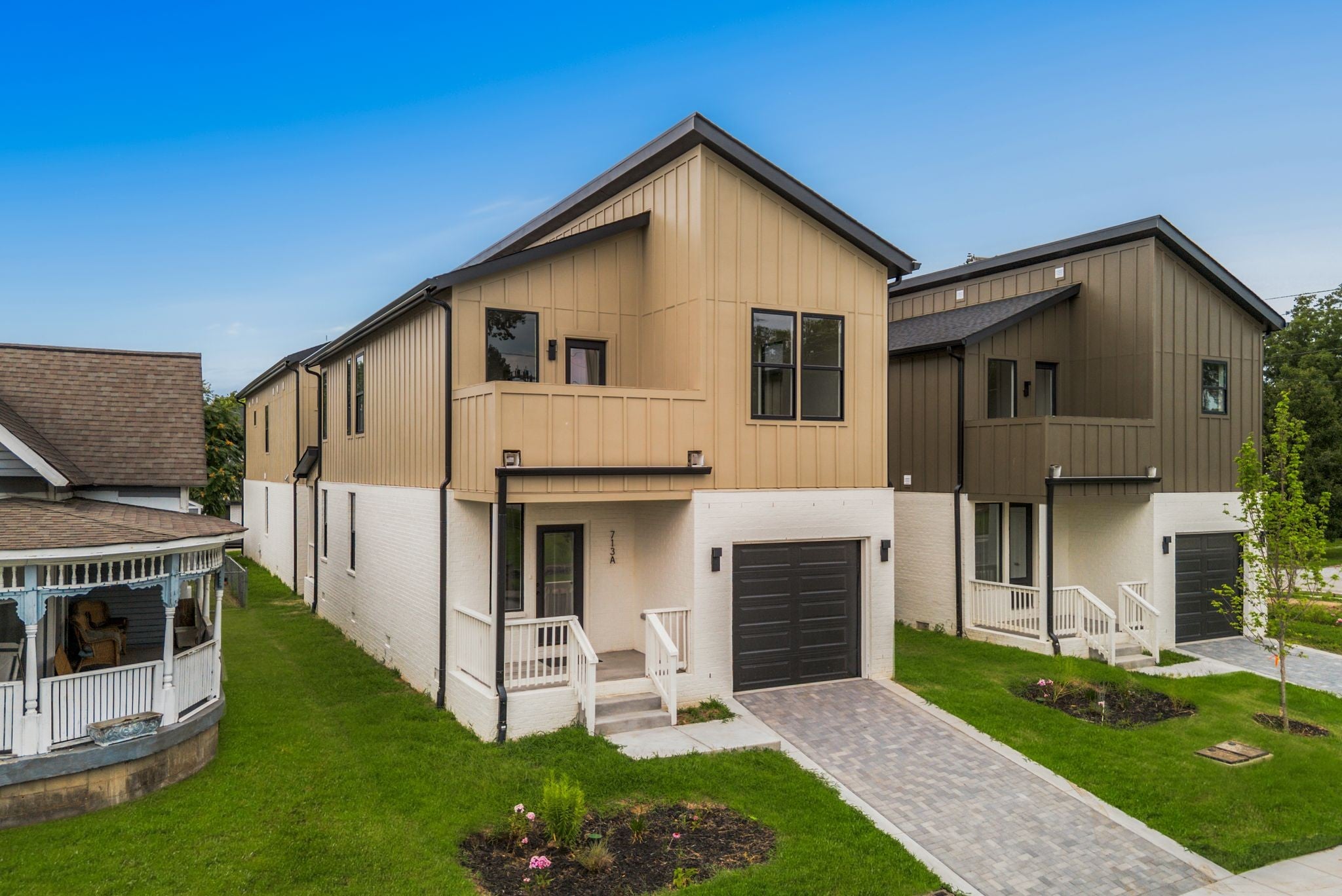 713A 49th Ave