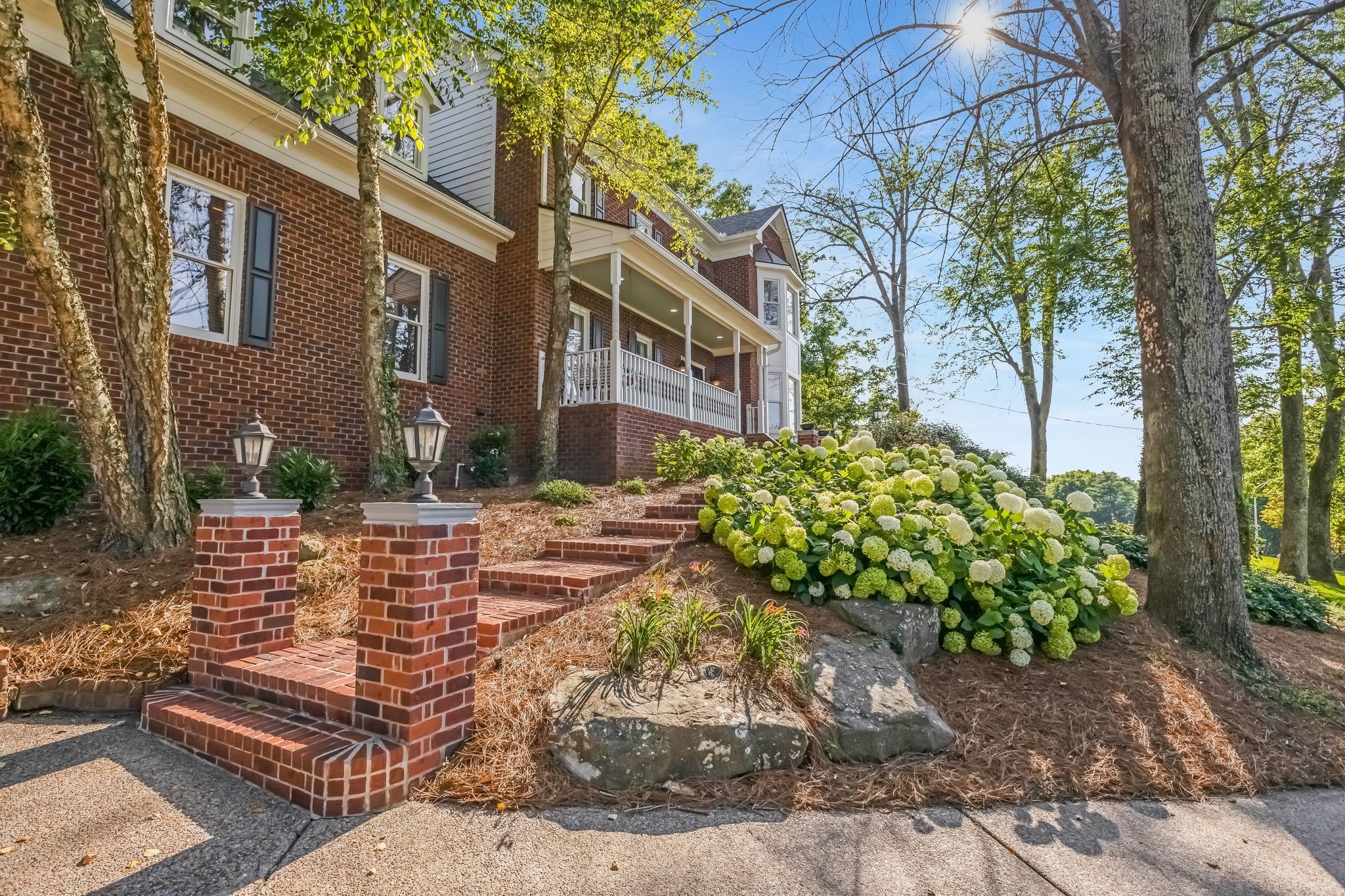 9211 Fox Run Dr