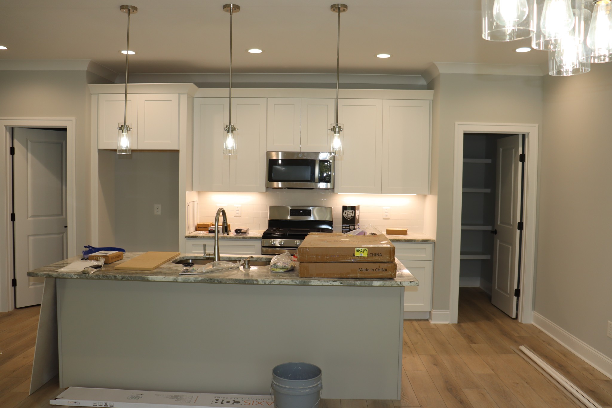 718 Southern Pine Trl