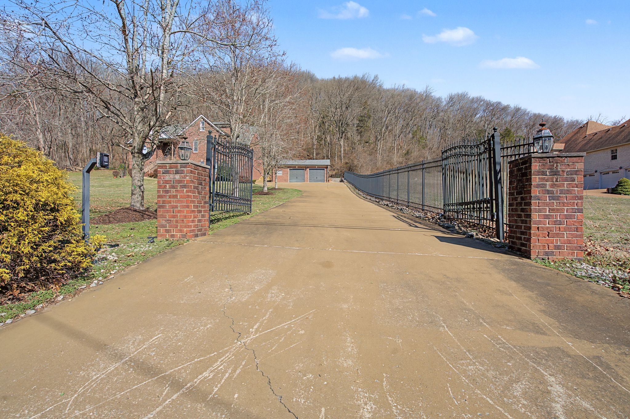 4952 Clarksville Hwy