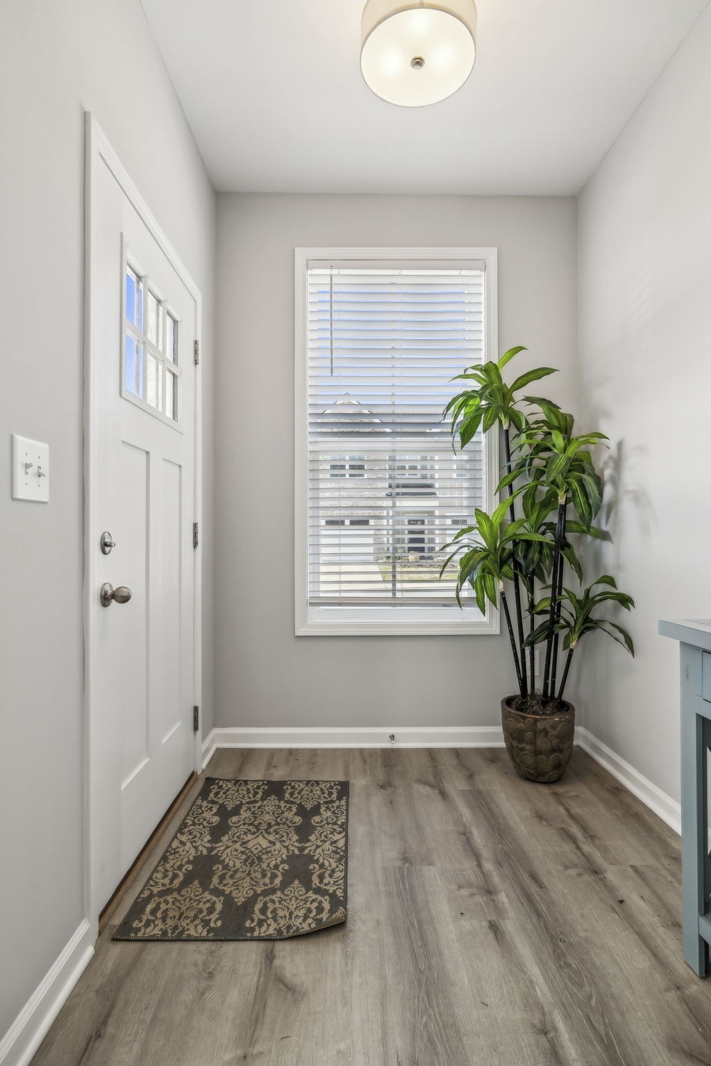 300 Carver Connection