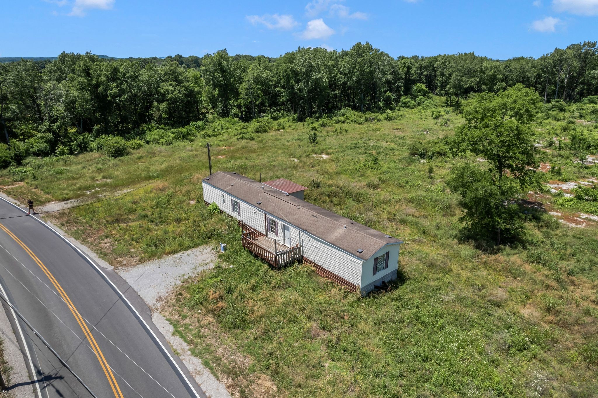 718 Gant Rd