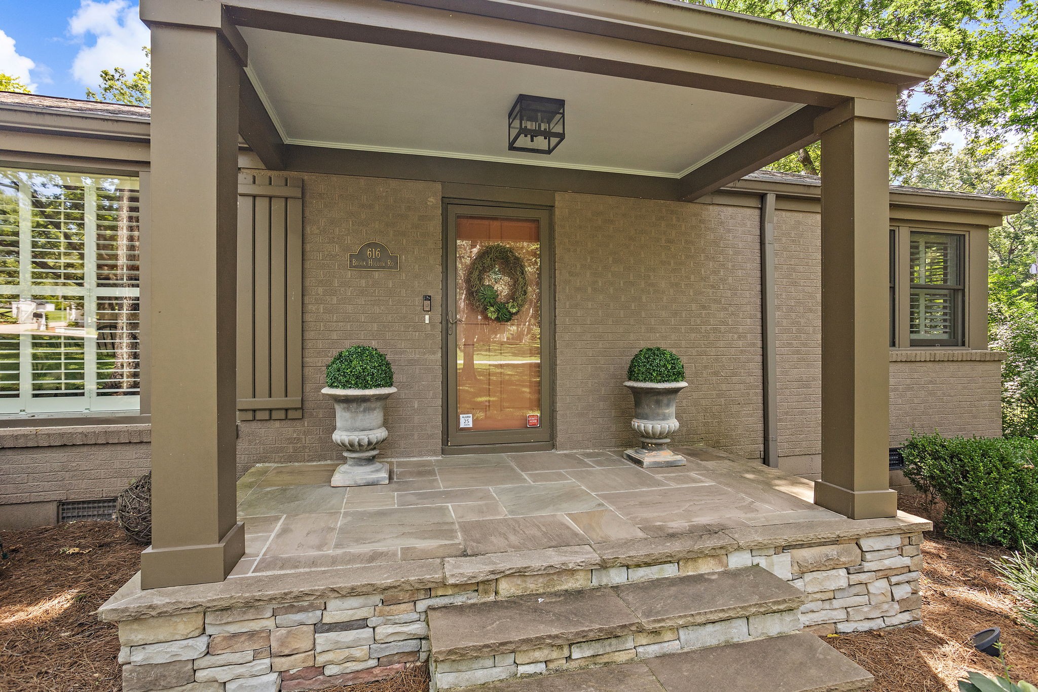 616 Brook Hollow Rd
