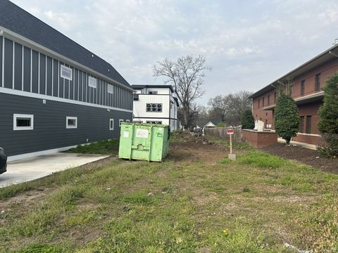 1743 Dr Db Todd Jr Blvd Nashville TN 37208