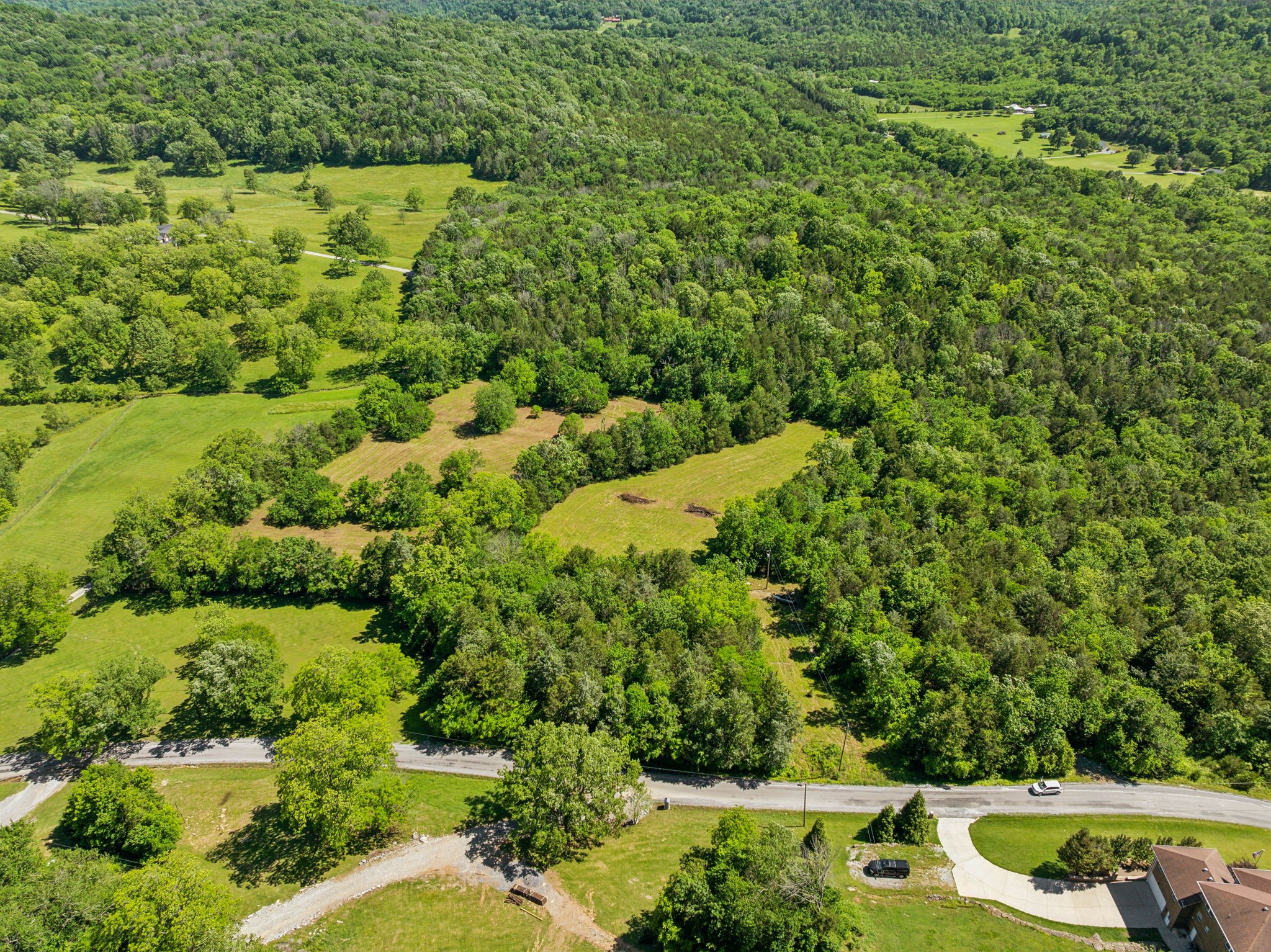 180 Lake Hollow