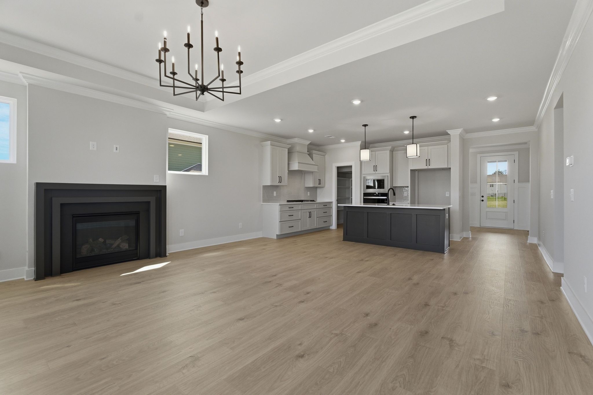 7708 Chapin Dr
