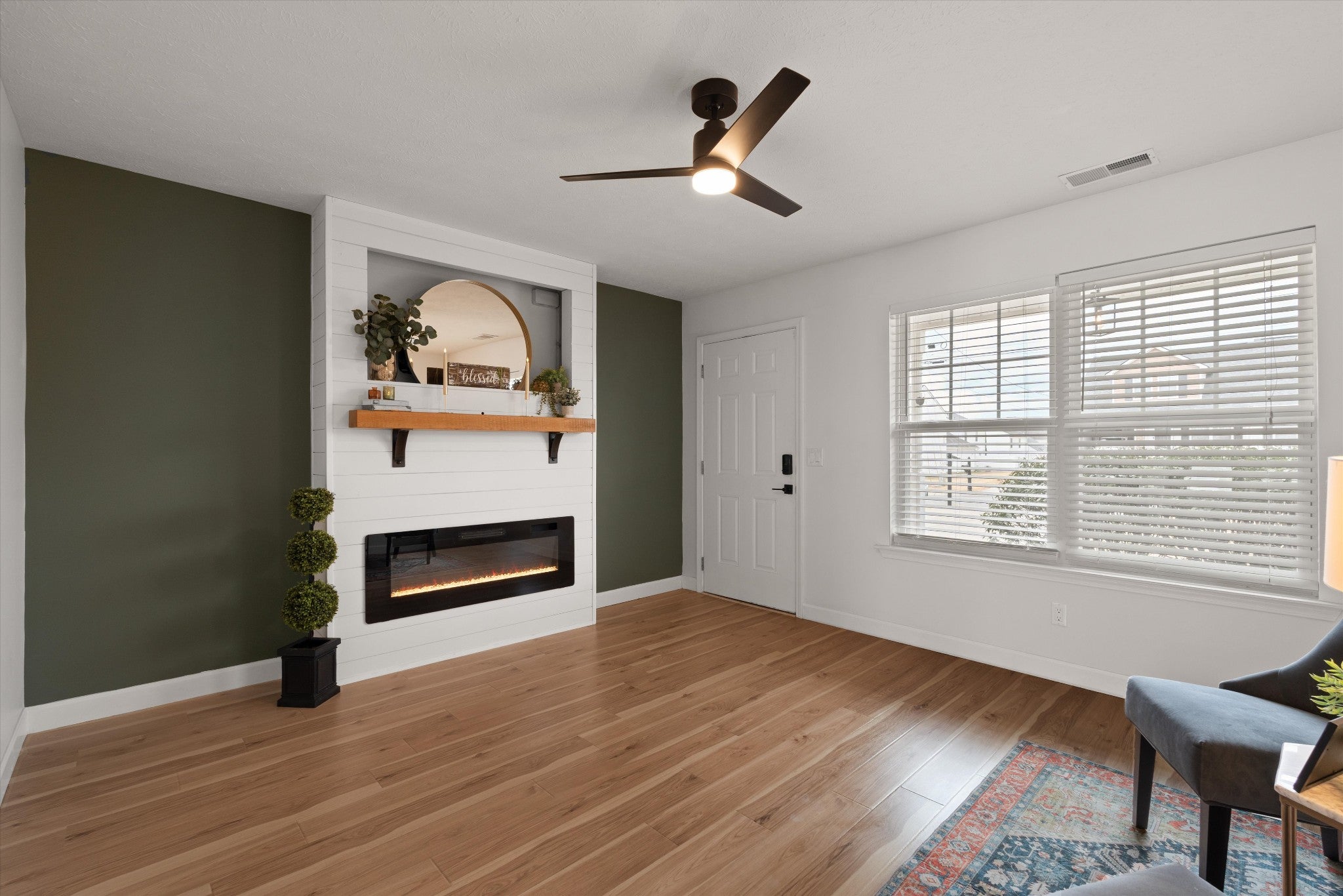 904 Tapoco Ct
