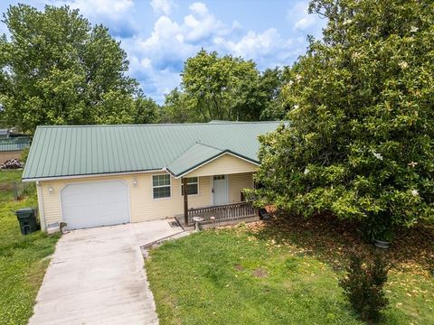 96 Benwick Dr Crossville TN 38555