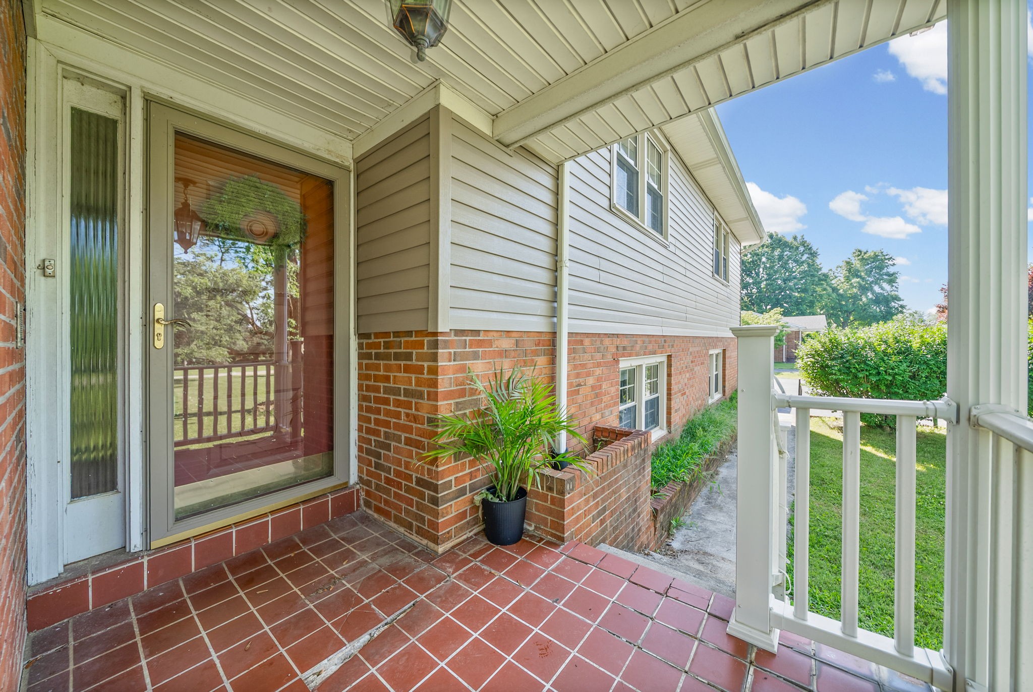 346 W Nashville St