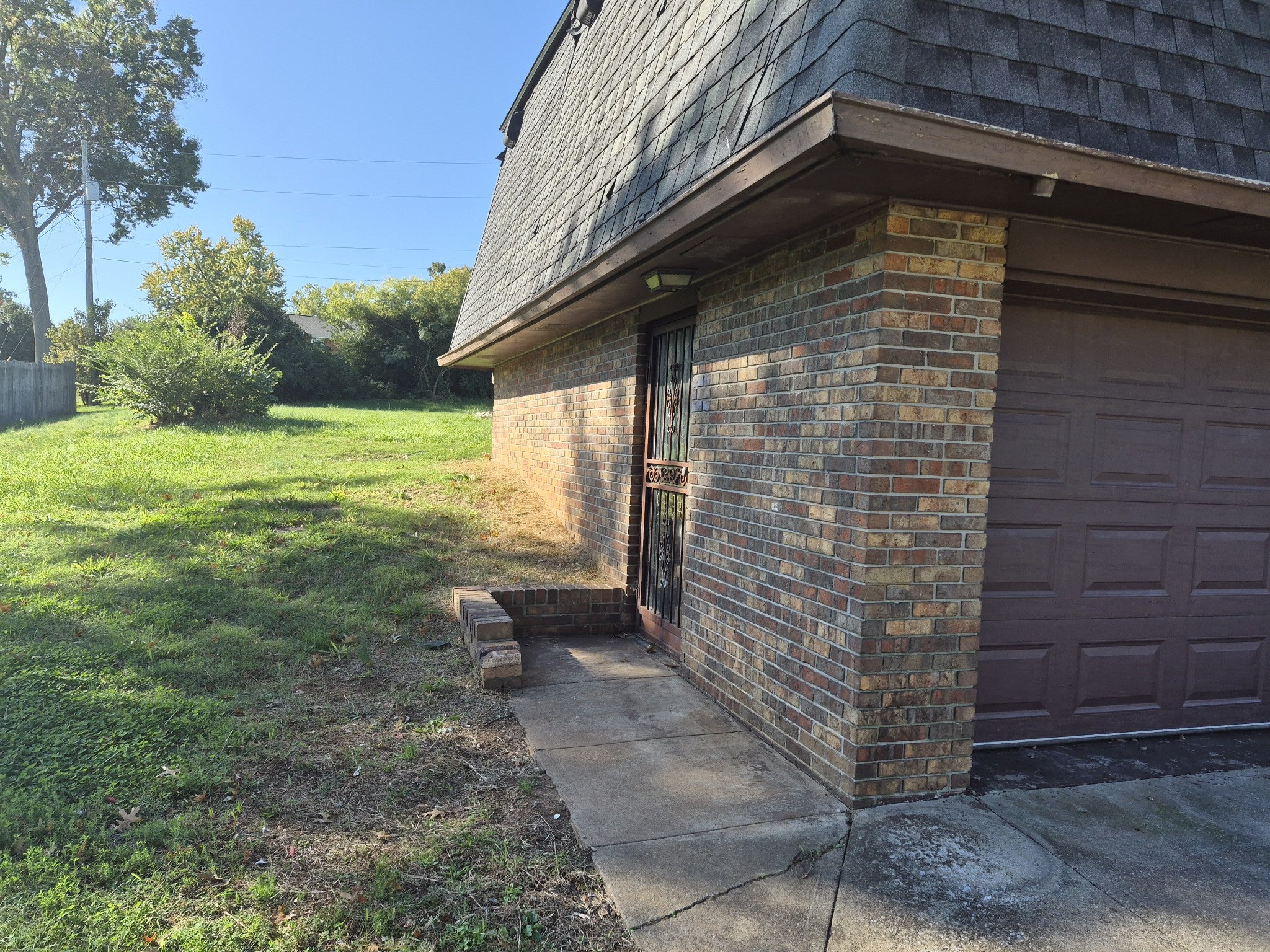 411 Kildare Dr