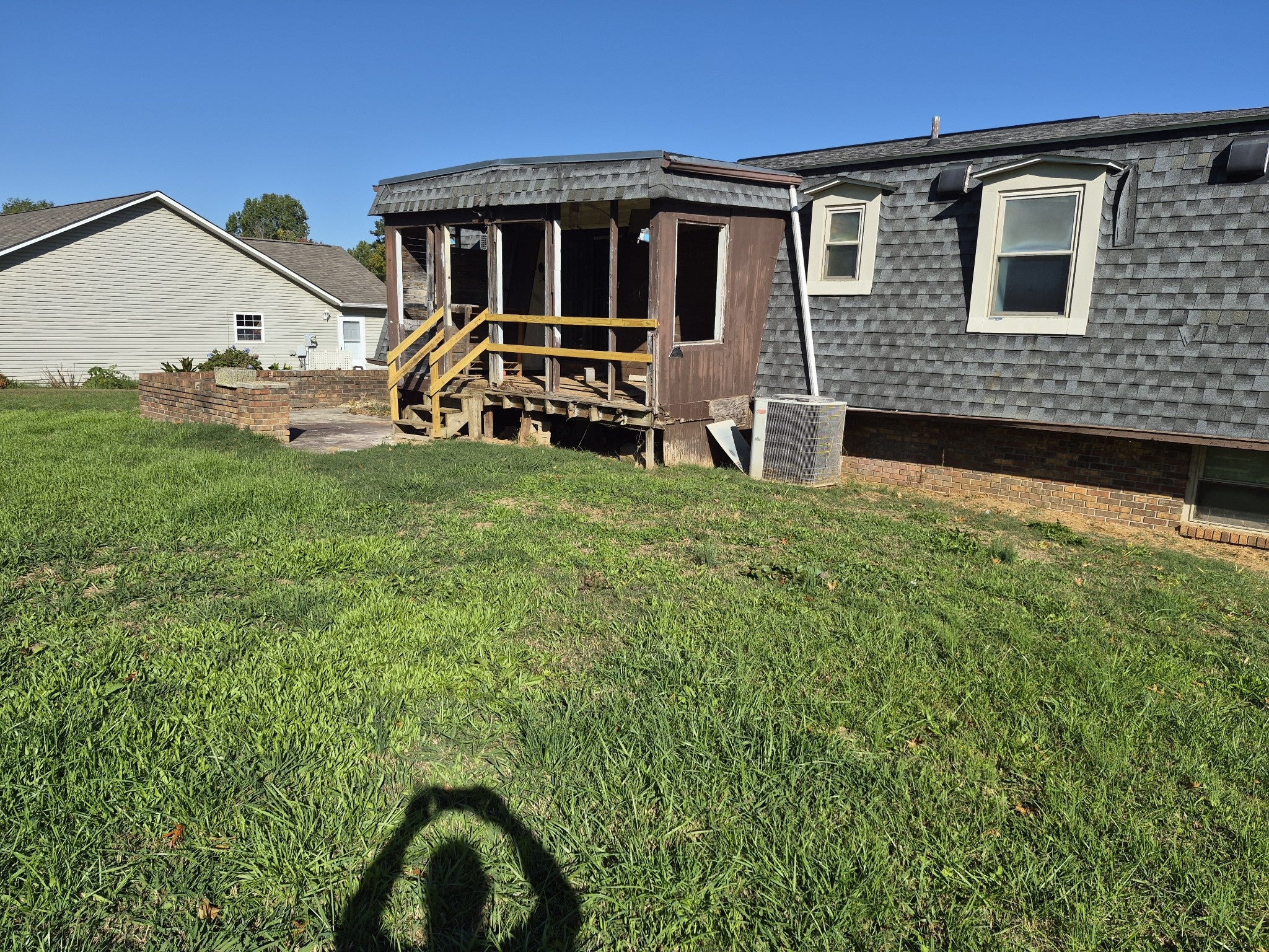 411 Kildare Dr