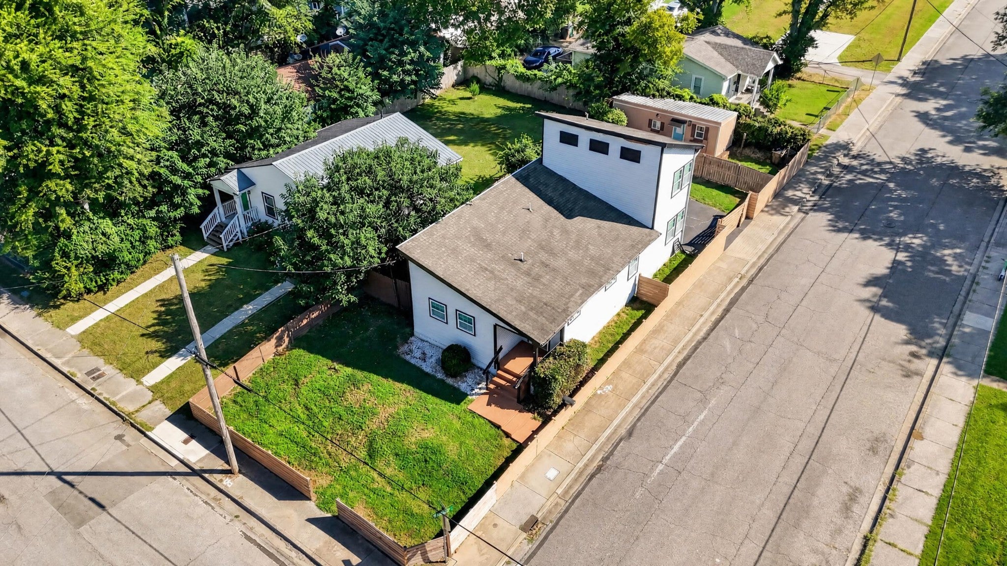1700 14th Ave N