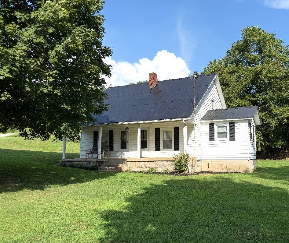 328 Young Branch Rd