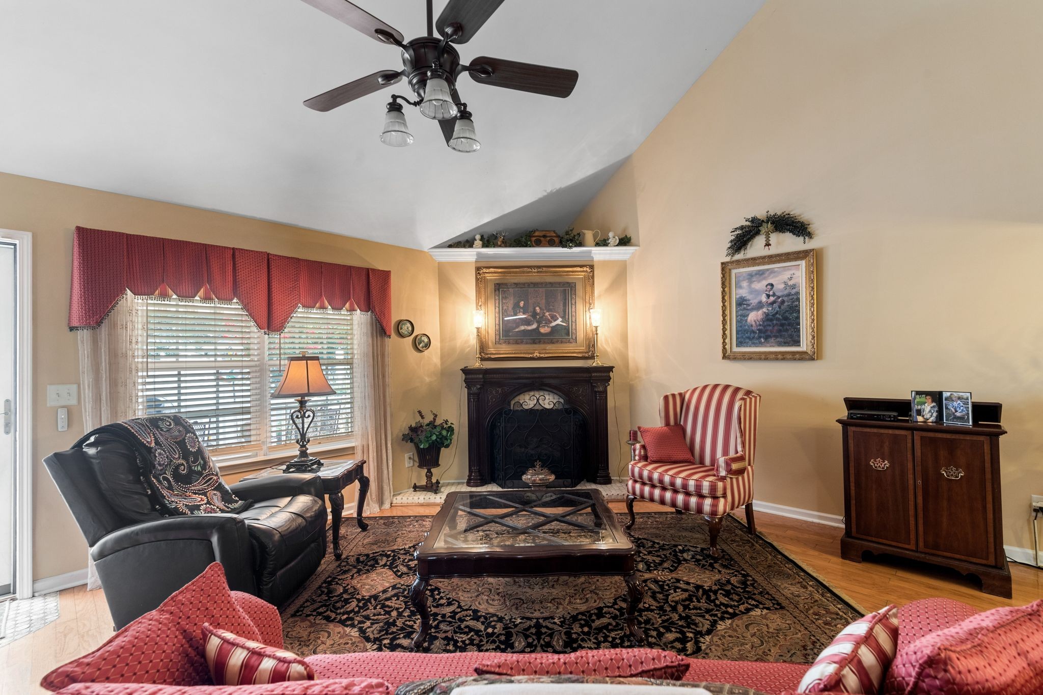 514 Yellowstone Ct