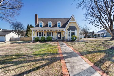 135 Hunters Run Circle NW Cleveland TN 37312