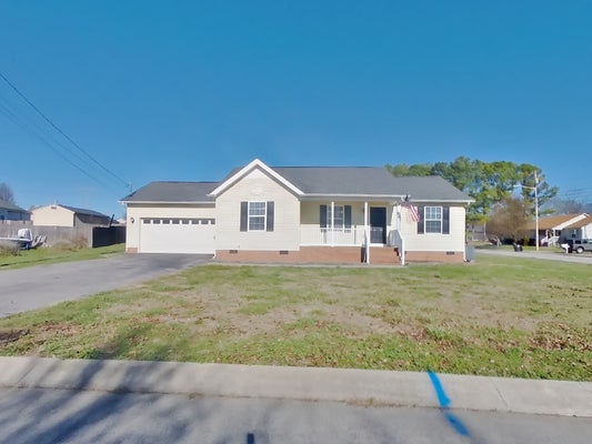 1612 ROBERT RD, COLUMBIA, TN 38401 - Image d1df68e0d20919d767fd3fcdfa0e20cd/1992542114