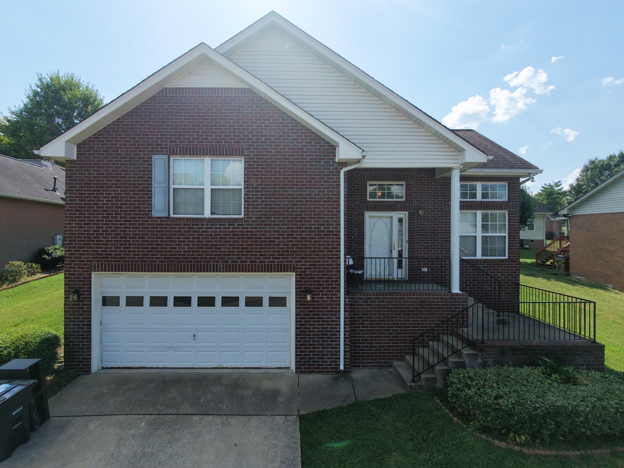 3-bed home for rent in Madison, TN 37115, 412 Hickory Chase Dr 412 Hickory Chase Dr, Madison TN 37115 3-bed home, photo 2 of 25