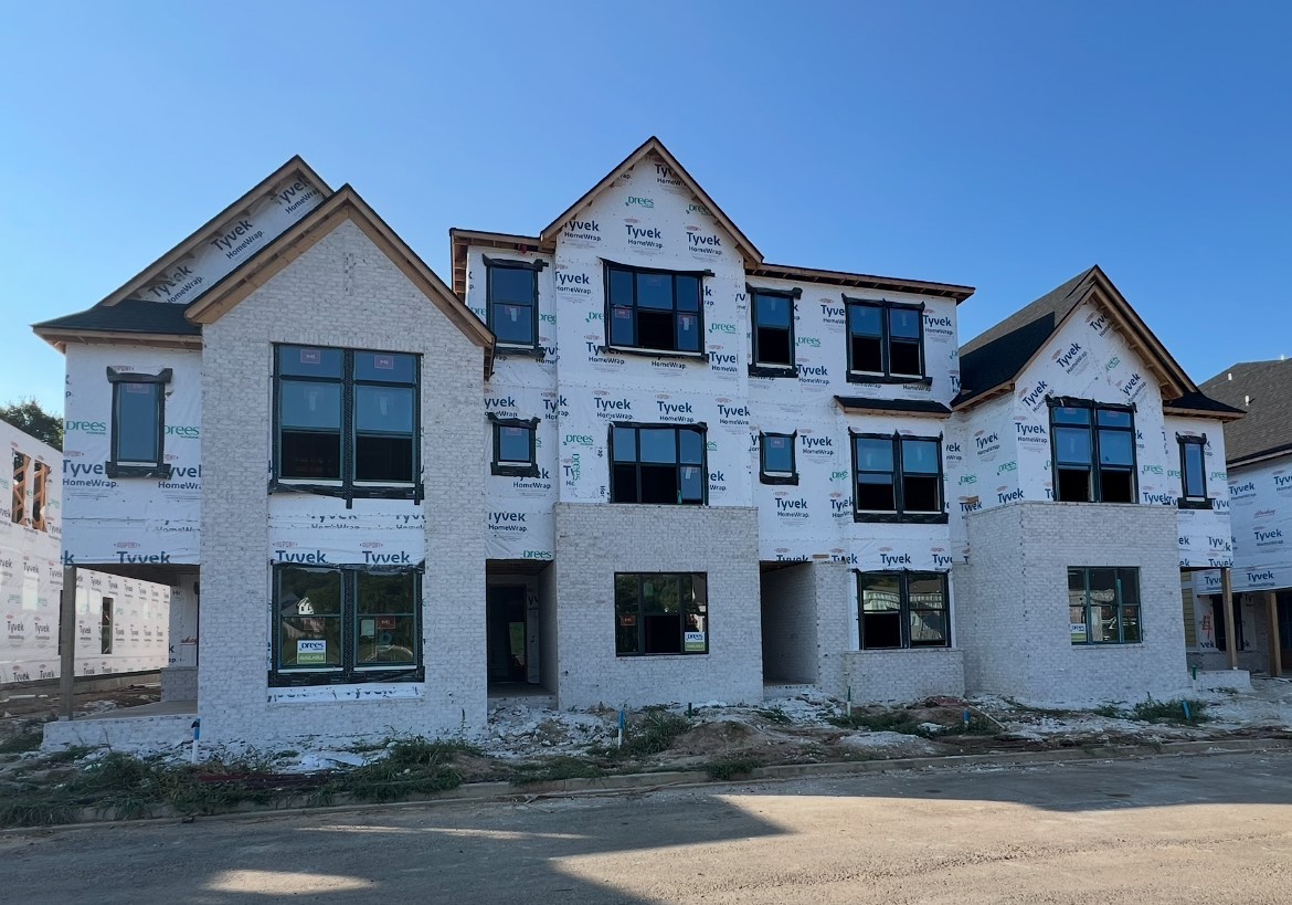 2064 Conductor Ln