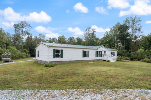 1147 Tonya Trl Cumberland Furnace TN 37051