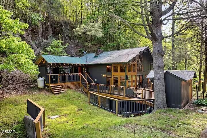 2645 Black Walnut Flats Road