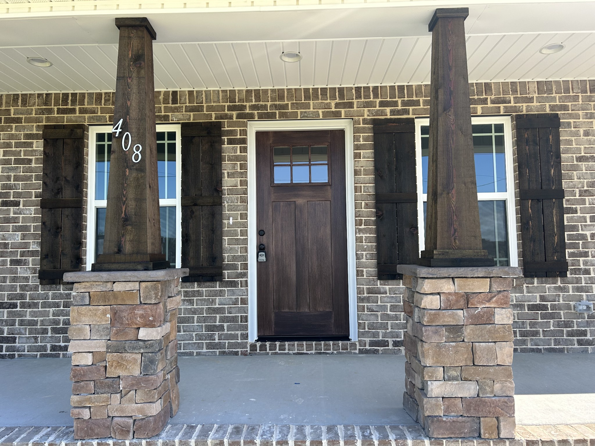408 Randall Ln
