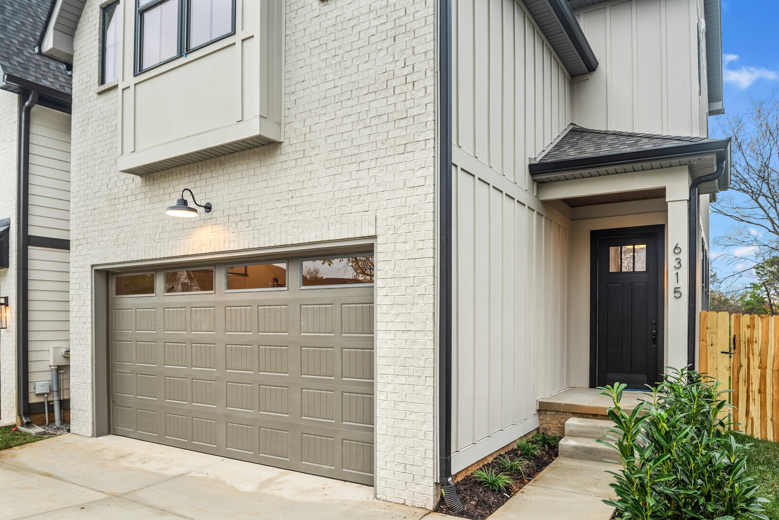 6315 Edsel Dr