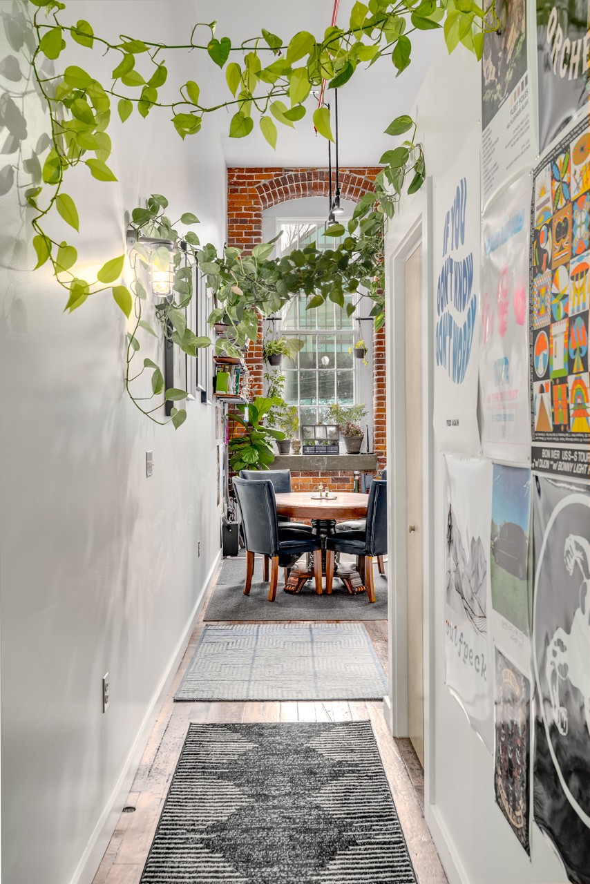 1350 Rosa L Parks Blvd 336