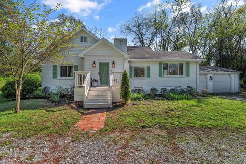 719 McMurray Dr Nashville TN 37211