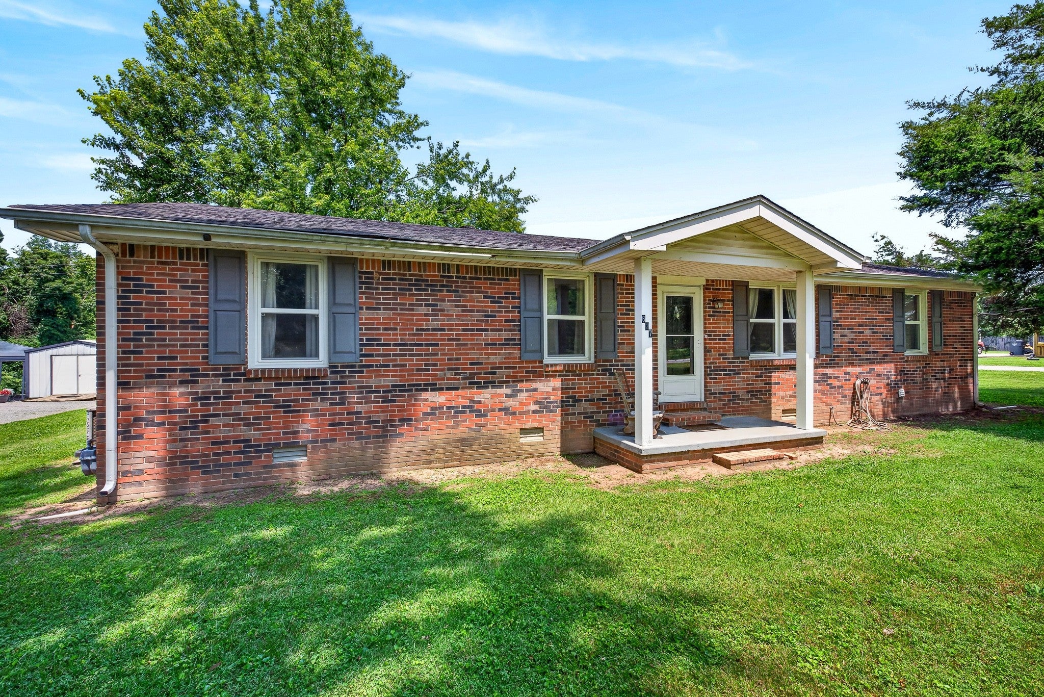 627 Baker Dr