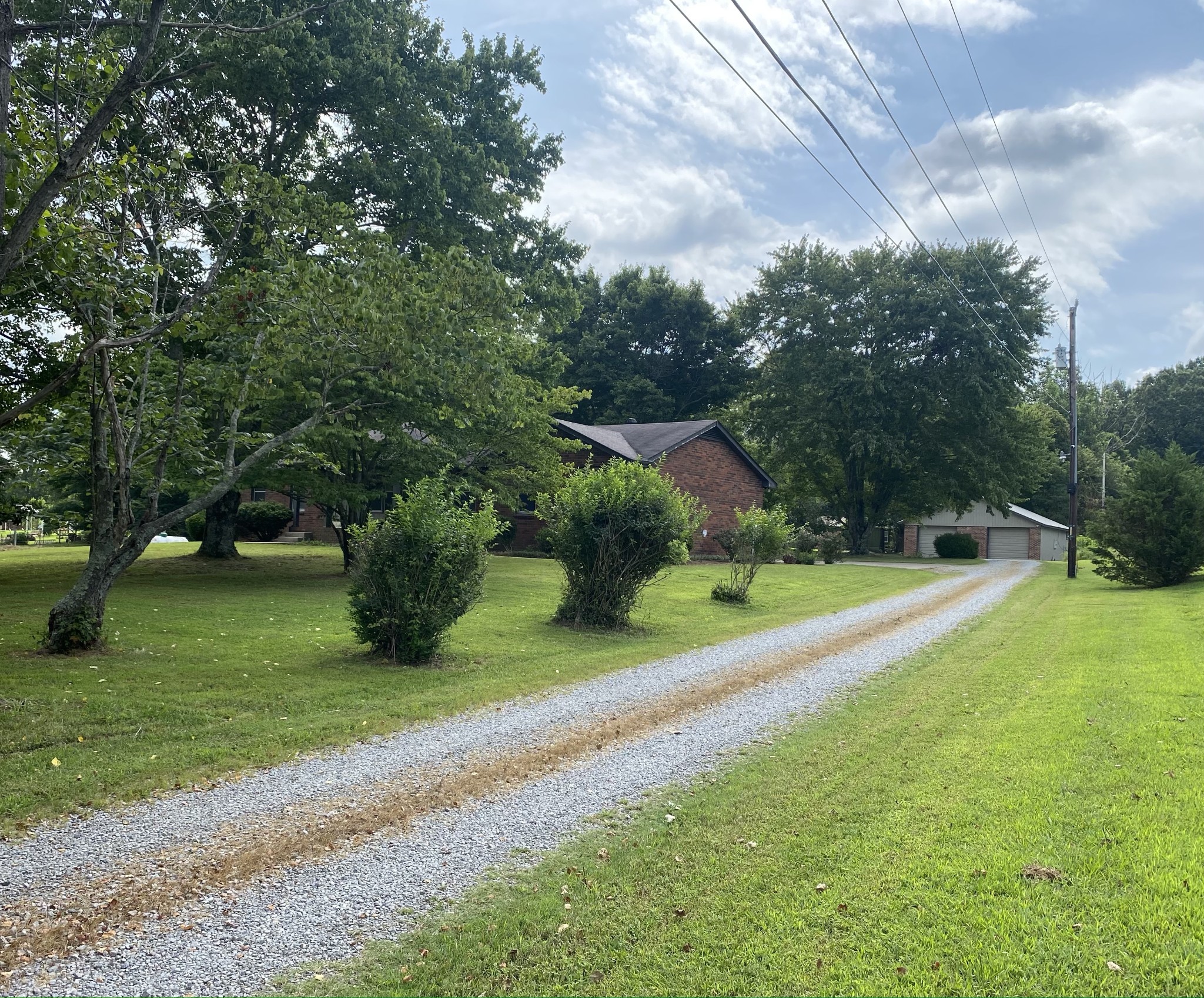 1934 Highway 31 W