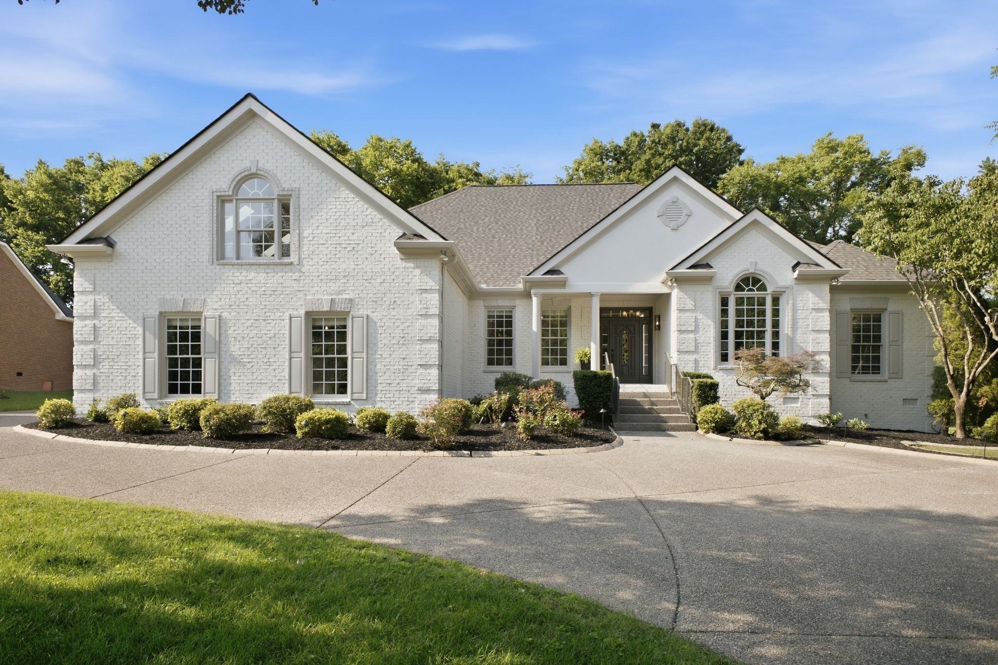9067 Fallswood Ln